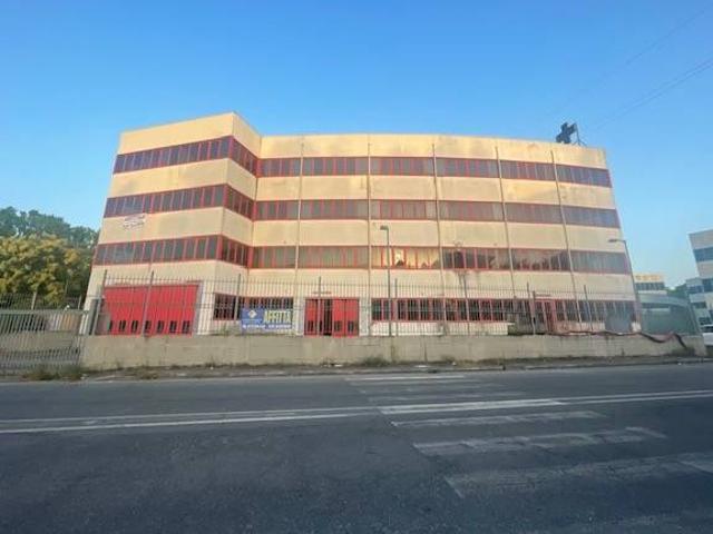 Locale Commerciale in affitto a Roma Capitale, Lazio