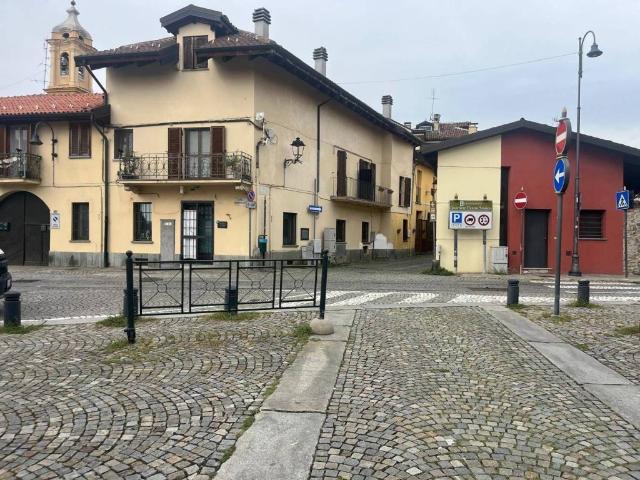 Locale Commerciale in affitto a Piemonte, Torino