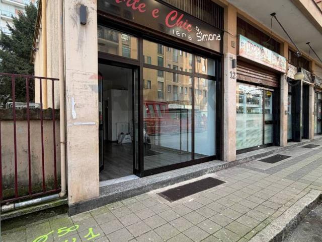 Locale Commerciale in affitto a San Giuliano Monzese, Cologno Monzese