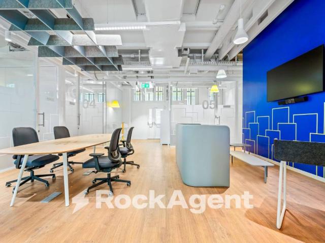 Locale Commerciale in affitto a Vico, Como