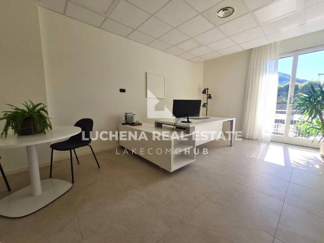Locale Commerciale in affitto a Sant'Agostino, Como