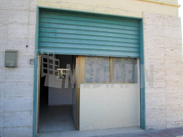 Locale Commerciale in affitto a Corigliano-Rossano, Calabria