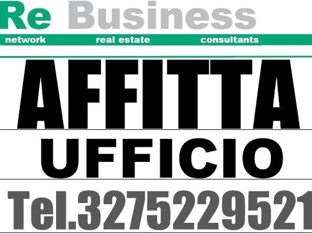 Locale Commerciale in affitto a Zona Omogenea Milano Nord, Cormano
