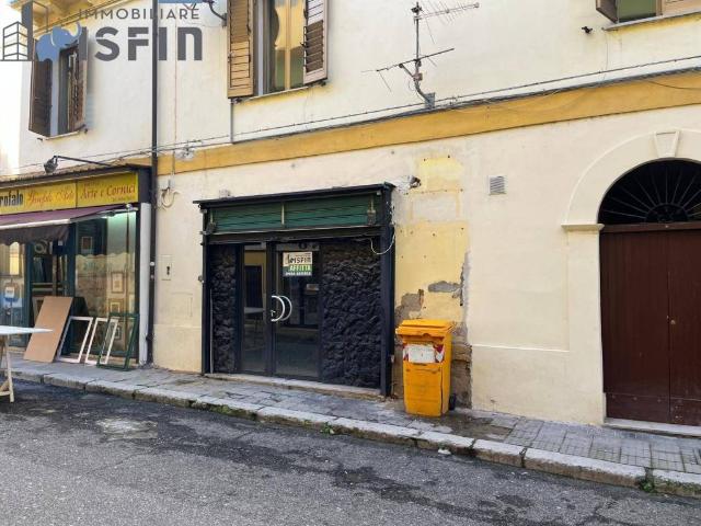 Locale Commerciale in affitto a Gergeri, Calabria