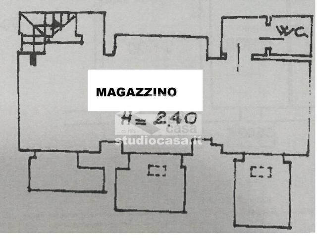 Locale Commerciale in affitto a Crema Nuova, Crema