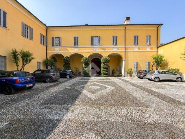 Locale Commerciale in affitto a Le Villette, Crema