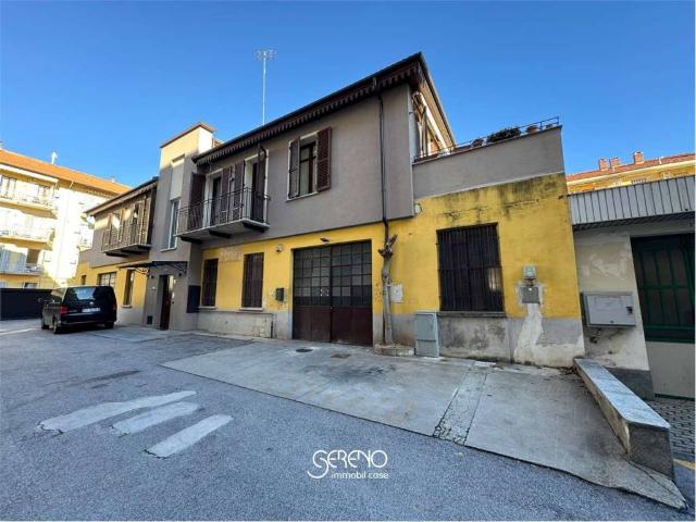 Locale Commerciale in affitto a Cuneo Nuova, Piemonte