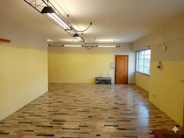 Locale Commerciale in affitto a Tetto Bovis, Piemonte