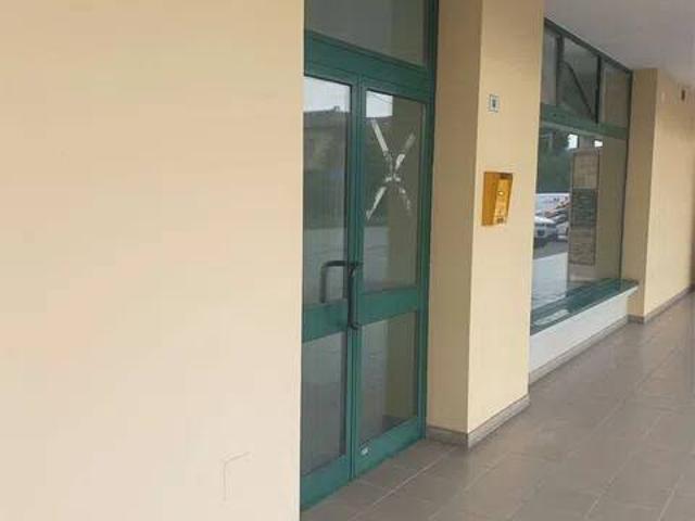 Locale Commerciale in affitto a Curtarolo, Veneto