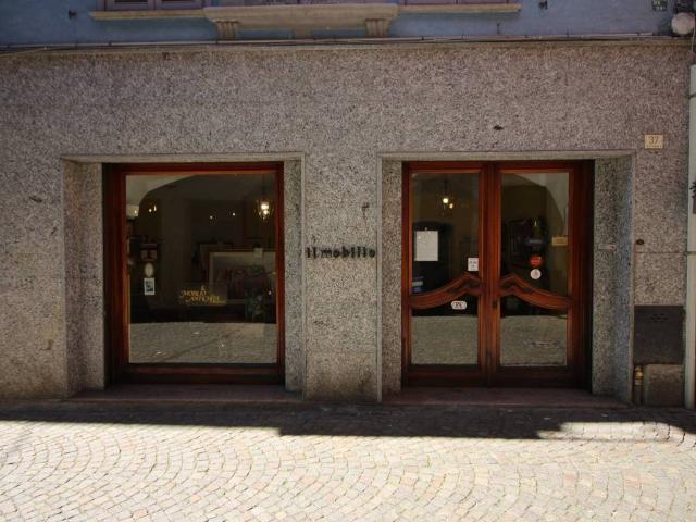 Locale Commerciale in affitto a Piemonte, Cuneo