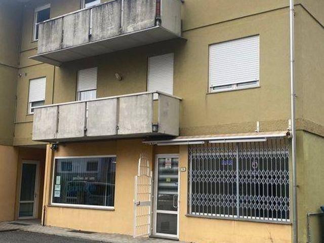 Locale Commerciale in affitto a Donnas, Janin