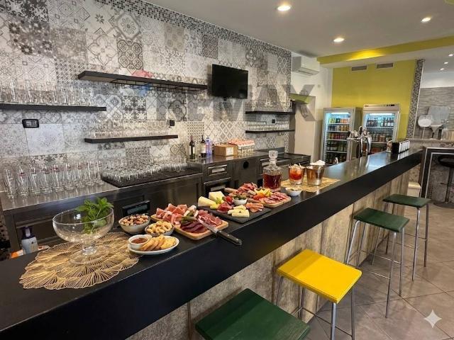 Locale Commerciale in affitto a Dorno, Lombardia
