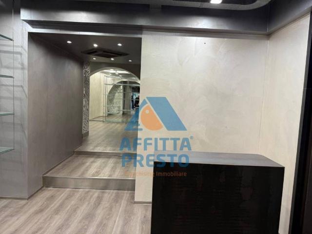 Locale Commerciale in affitto a Unione dei Comuni Circondario dell'Empolese Valdelsa, Empoli