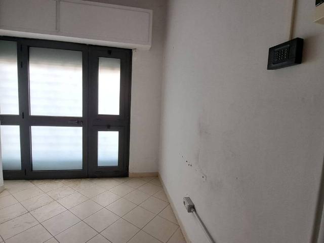Locale Commerciale in affitto a Unione dei Comuni Circondario dell'Empolese Valdelsa, Empoli