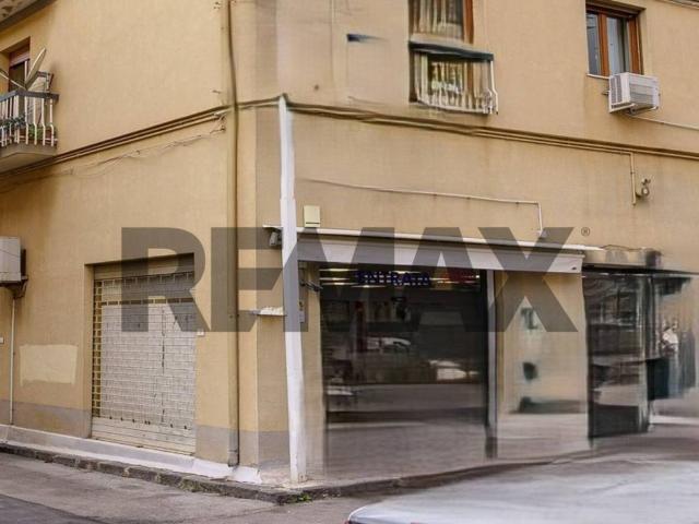 Locale Commerciale in affitto a Enna Bassa, Enna