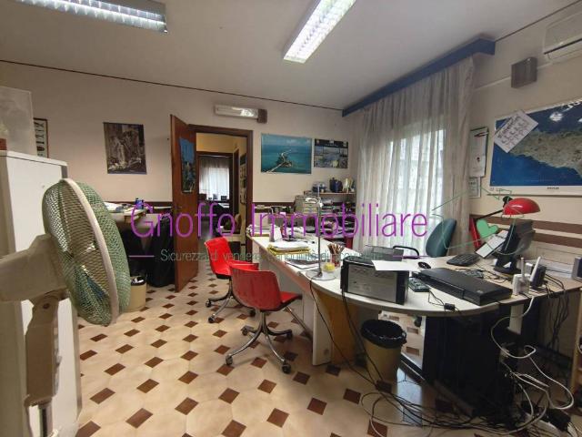 Locale Commerciale in affitto a Erice, Sicilia
