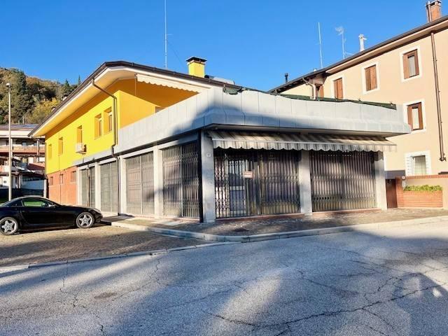 Locale Commerciale in affitto a Faedis, Friuli-Venezia Giulia
