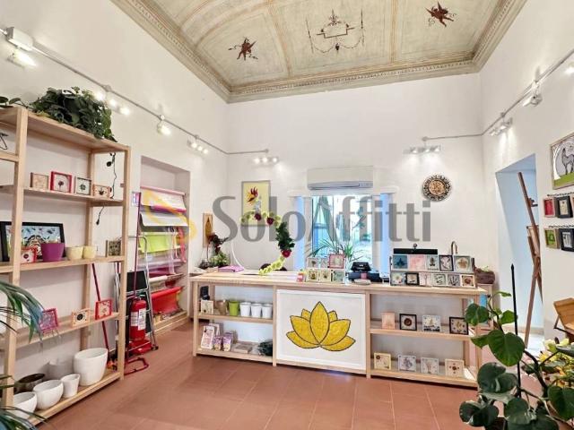 Locale Commerciale in affitto a Unione della Romagna Faentina, Faenza