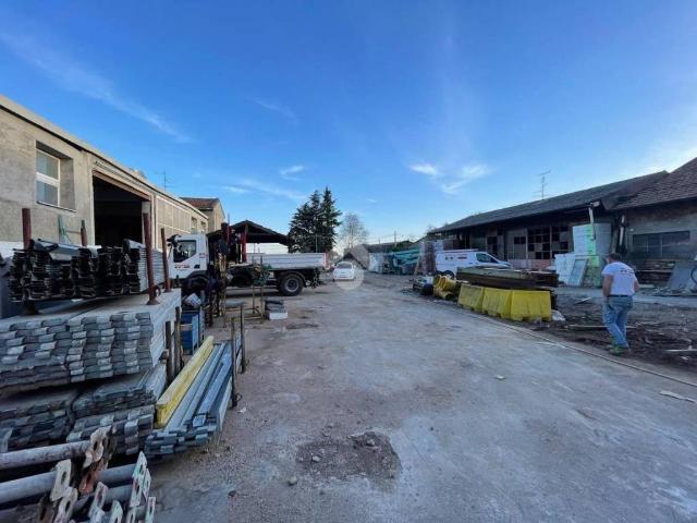 Locale Commerciale in affitto a Solbiate Olona, Lombardia