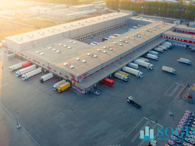 Locale Commerciale in affitto a Fara Gera D'adda, Lombardia