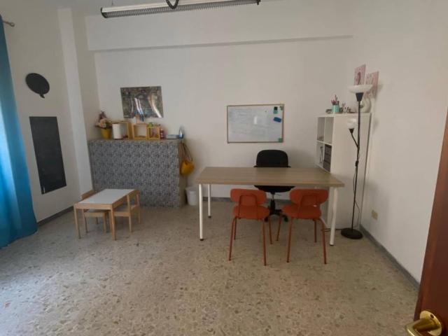 Locale Commerciale in affitto a Fara Sabina, Lazio