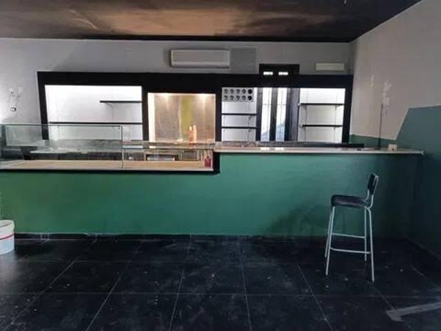 Locale Commerciale in affitto a Ferentino, Lazio