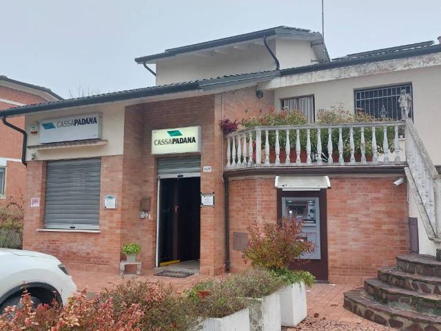 Locale Commerciale in affitto a Villa Fulvia, Ferrara