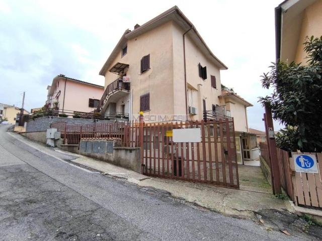 Locale Commerciale in affitto a Roma Capitale, Lazio