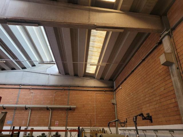 Locale Commerciale in affitto a Unione dei comuni del Distretto Ceramico, Fiorano Modenese