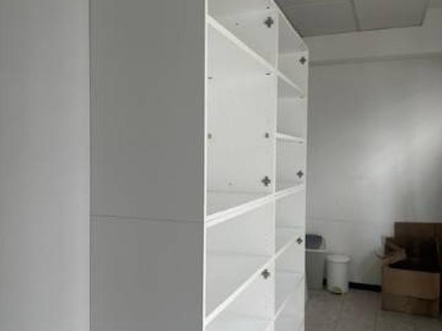 Locale Commerciale in affitto a Unione dei comuni del Distretto Ceramico, Fiorano Modenese