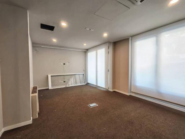 Locale Commerciale in affitto a Quartiere 2, Firenze