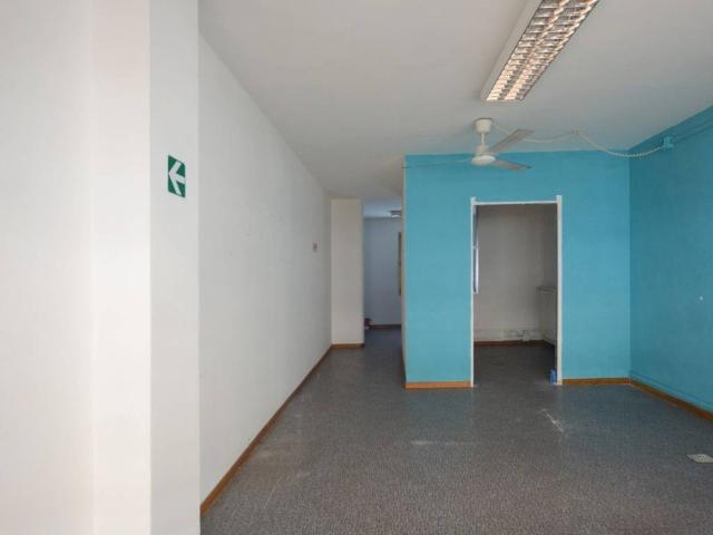 Locale Commerciale in affitto a Quartiere 5, Firenze