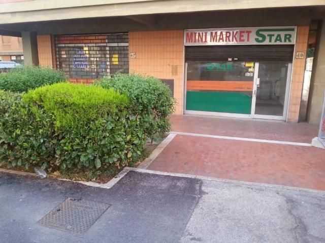 Locale Commerciale in affitto a Quartiere 5, Firenze