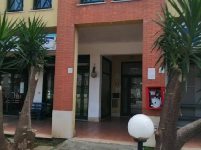 Locale Commerciale in affitto a Fisciano, Campania