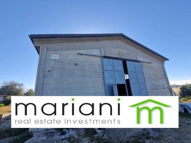 Locale Commerciale in affitto a Maccarese Scalo, Roma Capitale