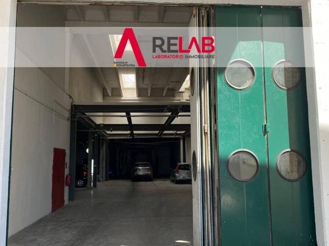 Locale Commerciale in affitto a Roma Capitale, Lazio