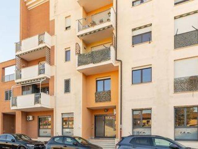 Locale Commerciale in affitto a Roma Capitale, Lazio
