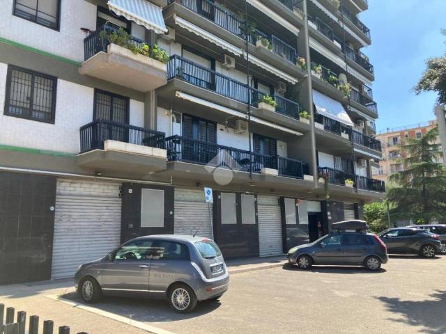 Locale Commerciale in affitto a Puglia, Foggia