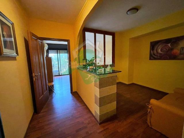 Locale Commerciale in affitto a Puglia, Foggia