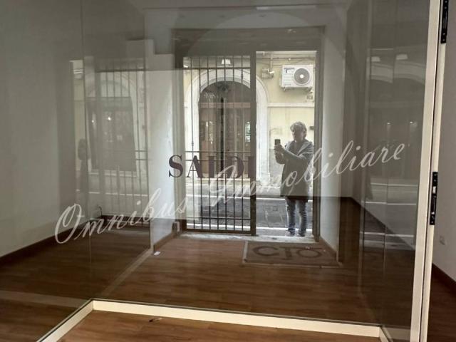 Locale Commerciale in affitto a Puglia, Foggia