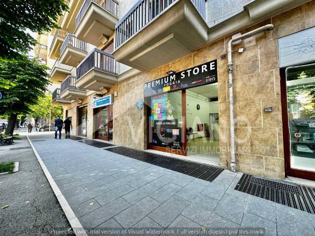 Locale Commerciale in affitto a Puglia, Foggia