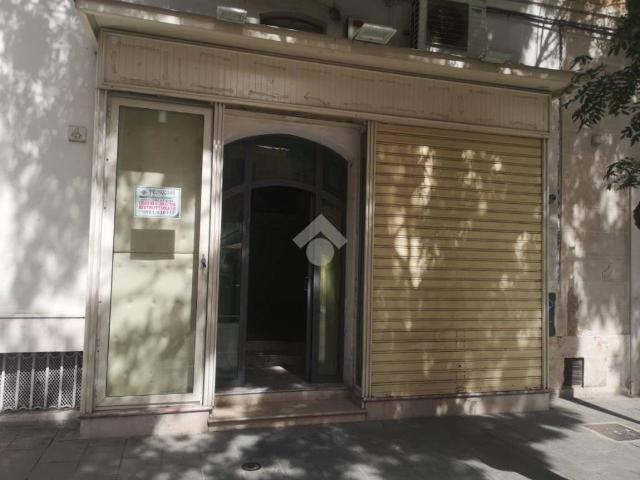 Locale Commerciale in affitto a Puglia, Foggia