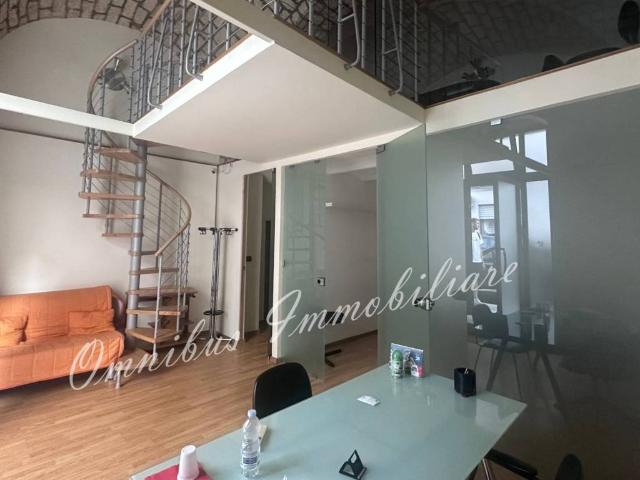 Locale Commerciale in affitto a Puglia, Foggia