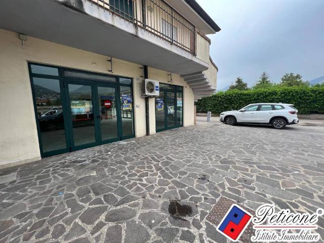Locale Commerciale in affitto a San Magno, Salto Di Fondi