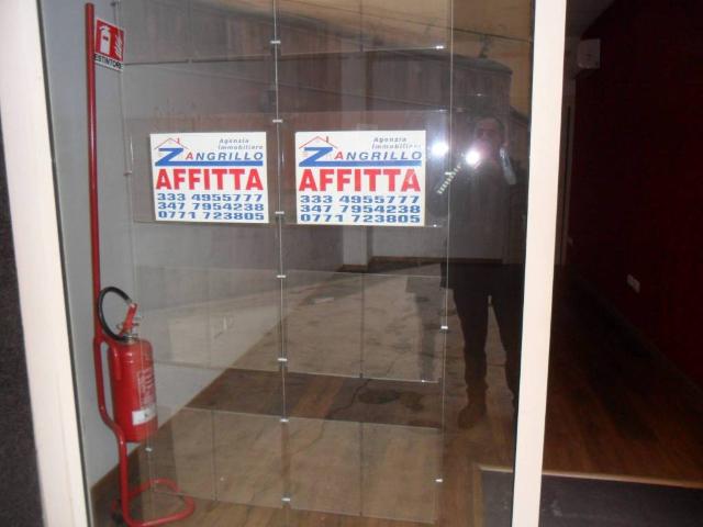 Locale Commerciale in affitto a Formia, Lazio