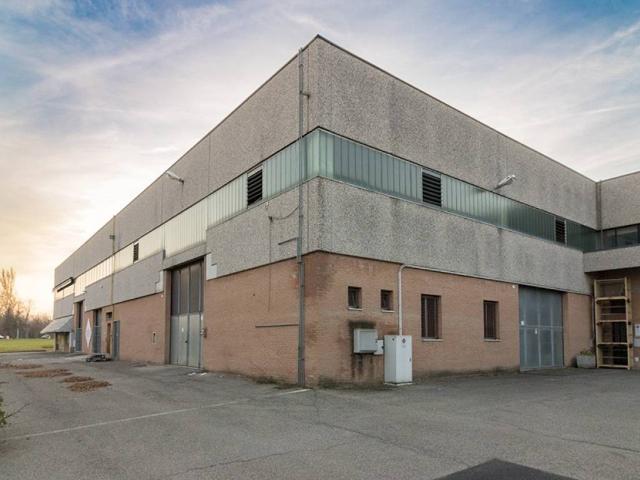 Locale Commerciale in affitto a Unione dei comuni del Distretto Ceramico, Formigine