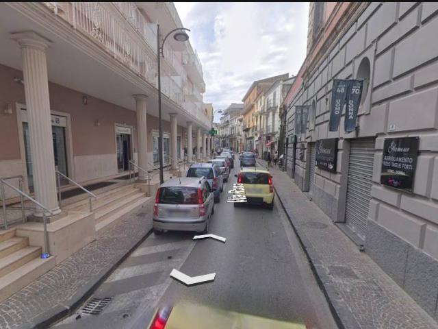 Locale Commerciale in affitto a Sepano, Frattamaggiore