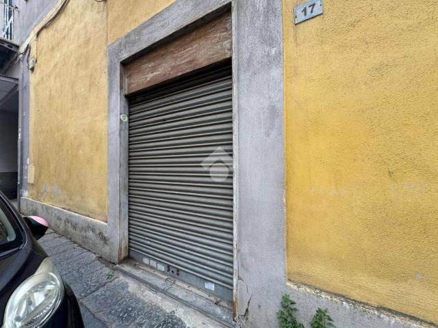 Locale Commerciale in affitto a Sepano, Frattamaggiore