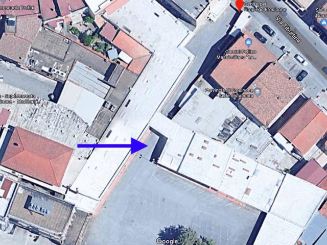 Locale Commerciale in affitto a De Matthaeis, Frosinone