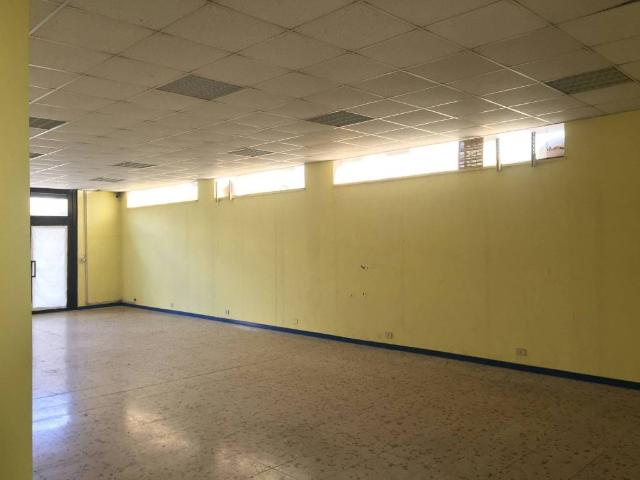 Locale Commerciale in affitto a De Matthaeis, Frosinone